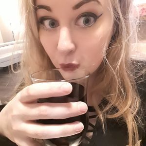 Meet your Posher, Whitney